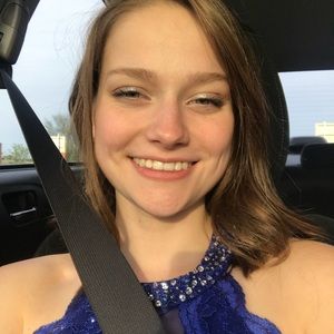 Meet your Posher, Kelsey